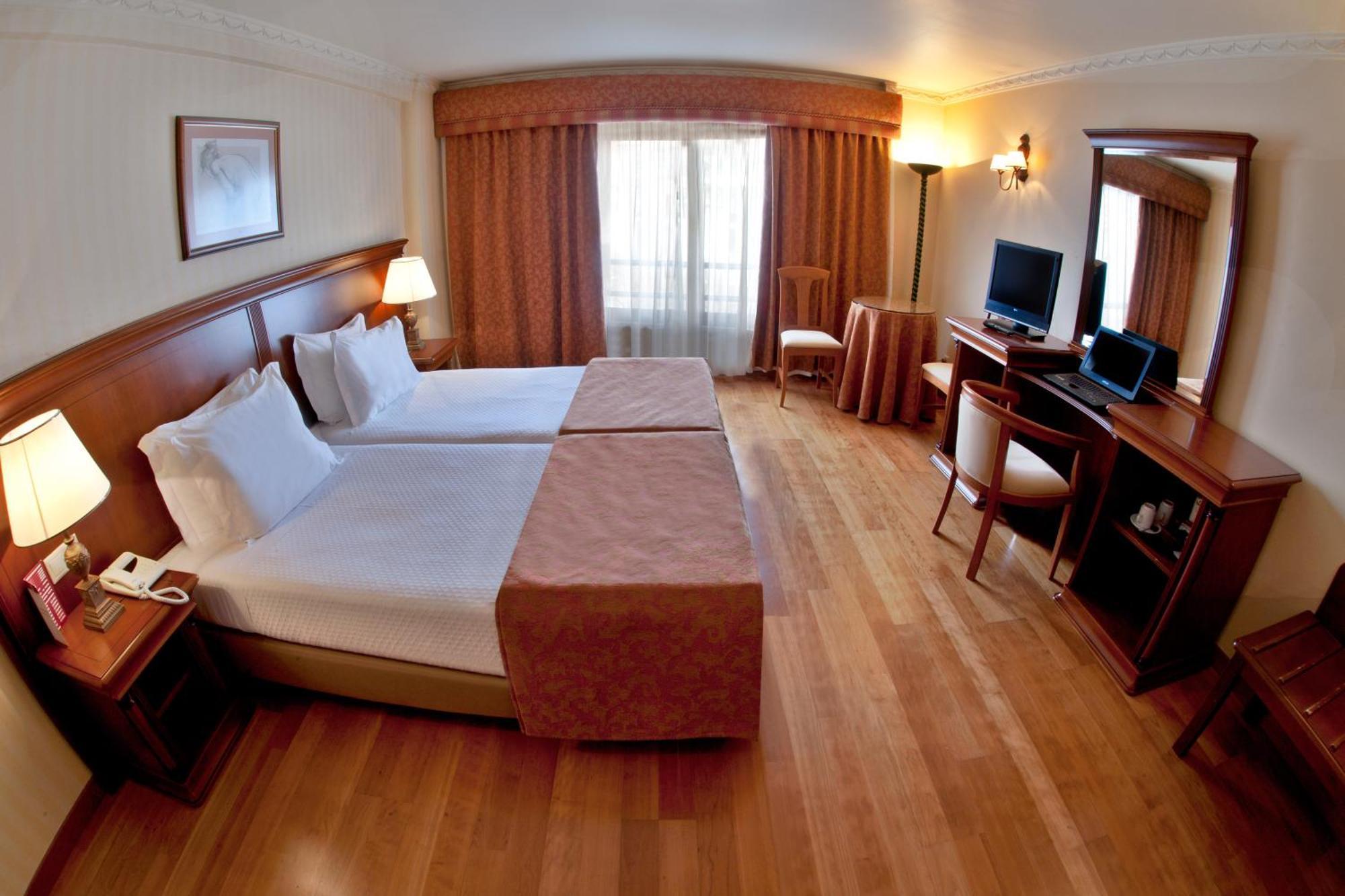 Turim Lisboa Hotel Room photo
